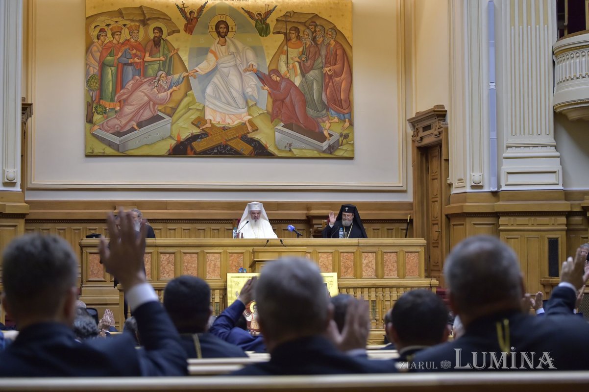 A fost constituită noua Adunare Națională Bisericească 227945