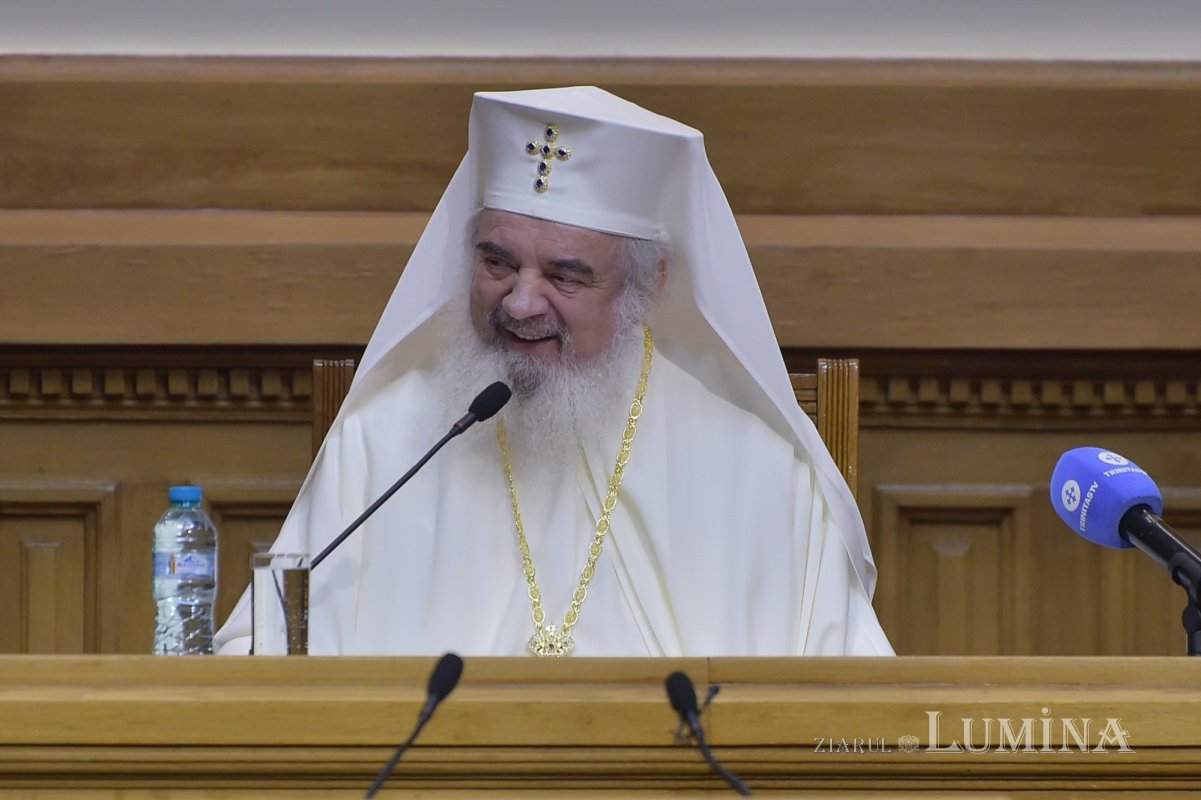 A fost constituită noua Adunare Națională Bisericească 227948