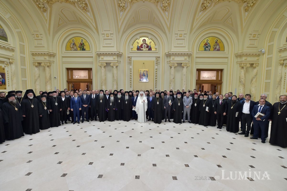 A fost constituită noua Adunare Națională Bisericească 227950