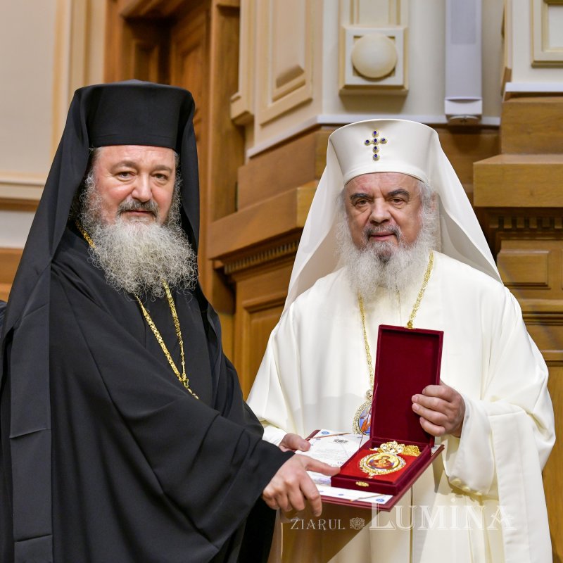 Membrii Sfântului Sinod s-au reunit în ședință de lucru la Palatul Patriarhiei 227994