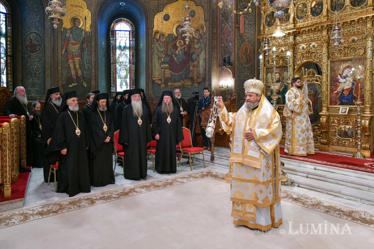Rugăciune și mulțumire la ceas aniversar pentru Patriarhul României 228041
