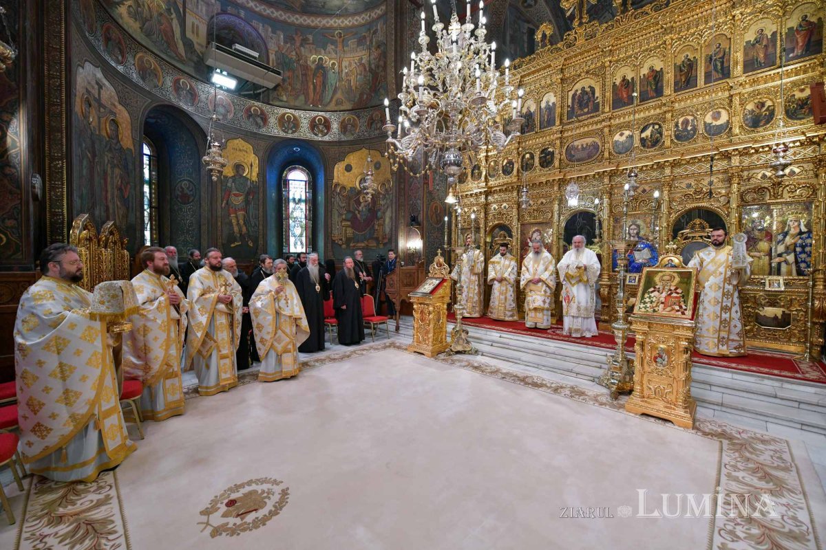 Rugăciune și mulțumire la ceas aniversar pentru Patriarhul României 228050