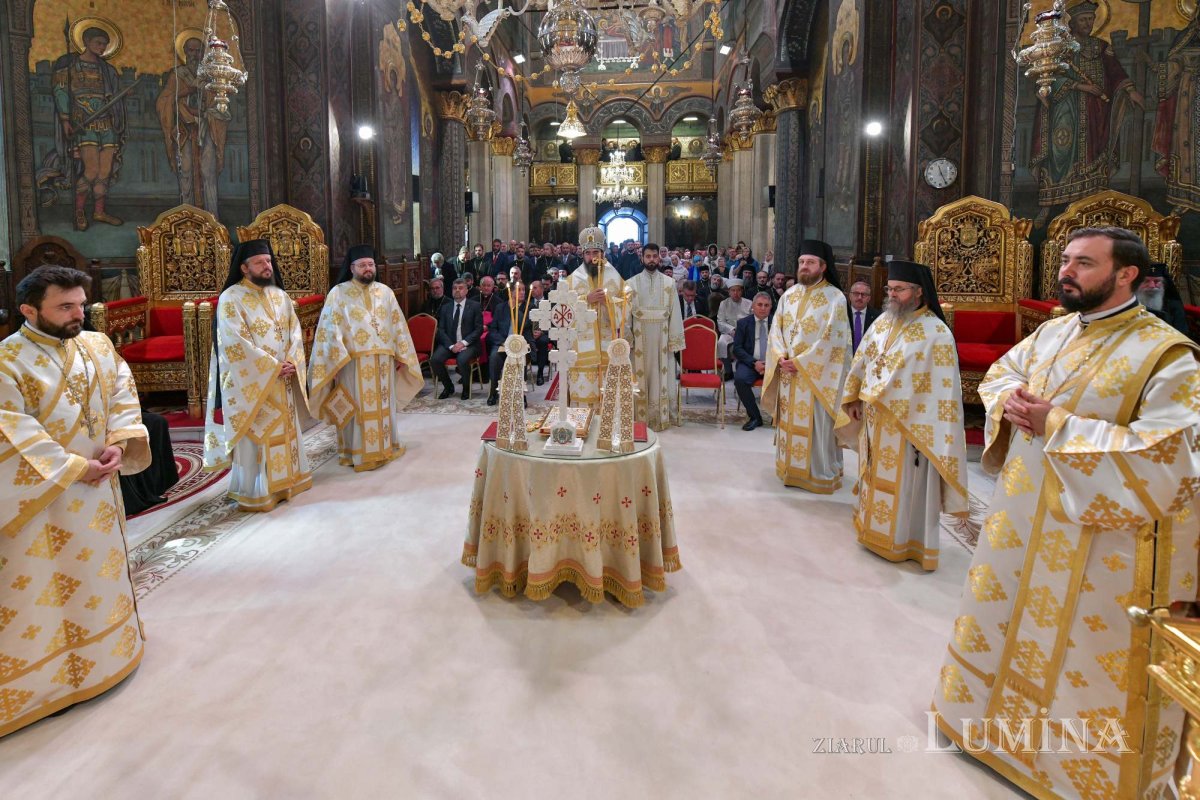 Rugăciune și mulțumire la ceas aniversar pentru Patriarhul României 228063