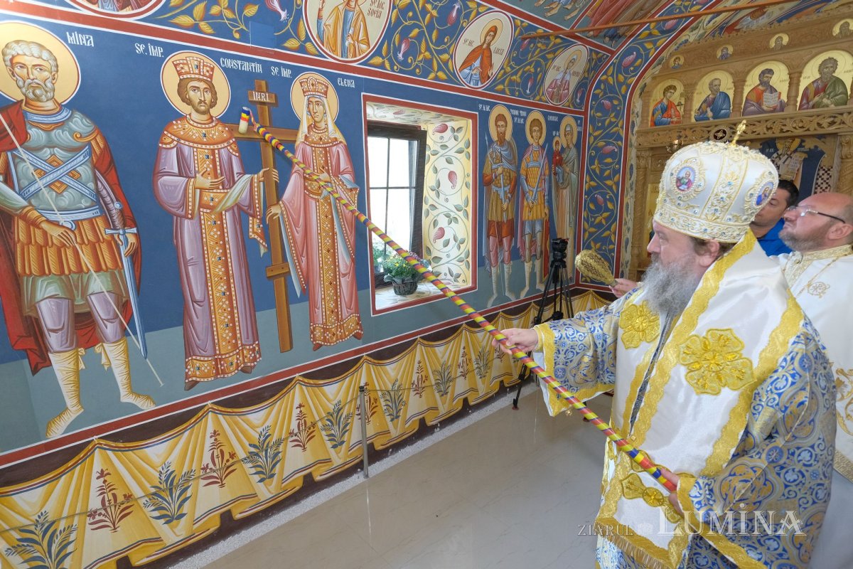 Veșmânt de har pentru o biserică prahoveană reînnoită 228233