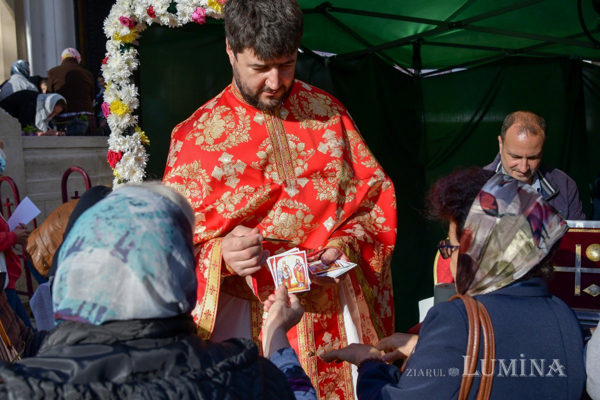 Mucenicii Ciprian și Iustina, pomeniți la biserica lor din Capitală 228292