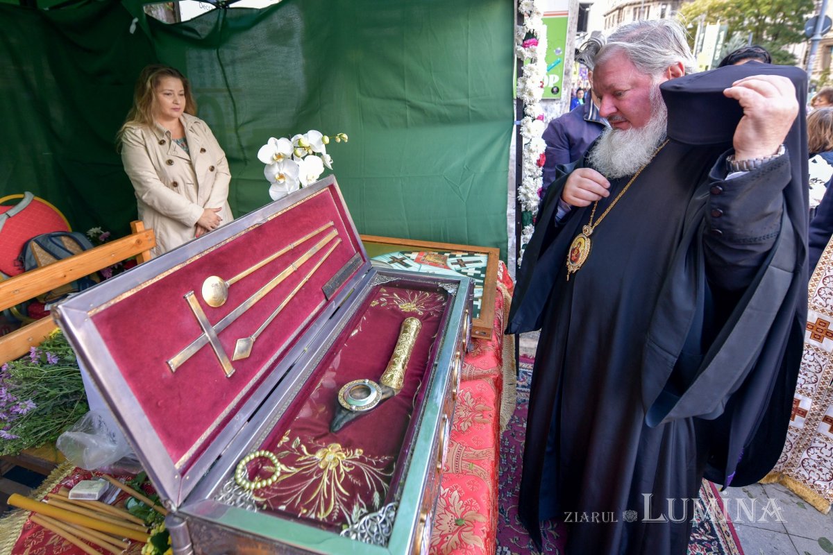 Mucenicii Ciprian și Iustina, pomeniți la biserica lor din Capitală 228304