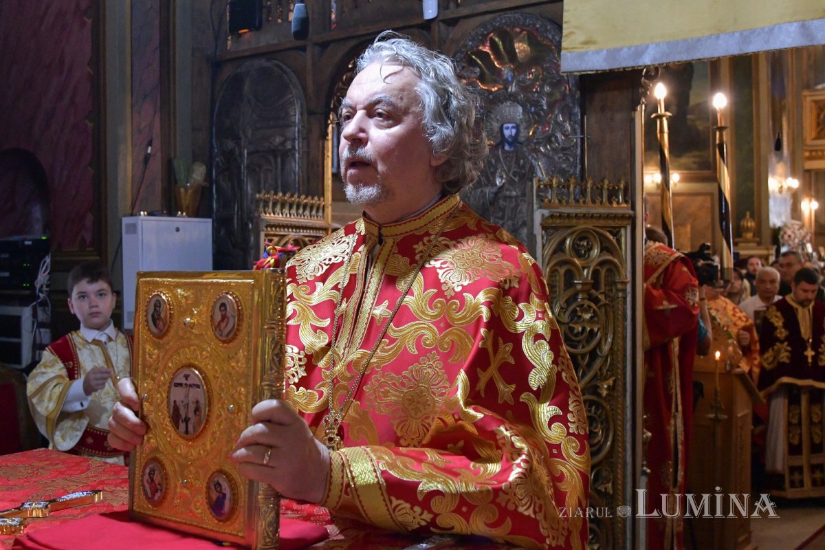 Mucenicii Ciprian și Iustina, pomeniți la biserica lor din Capitală 228306