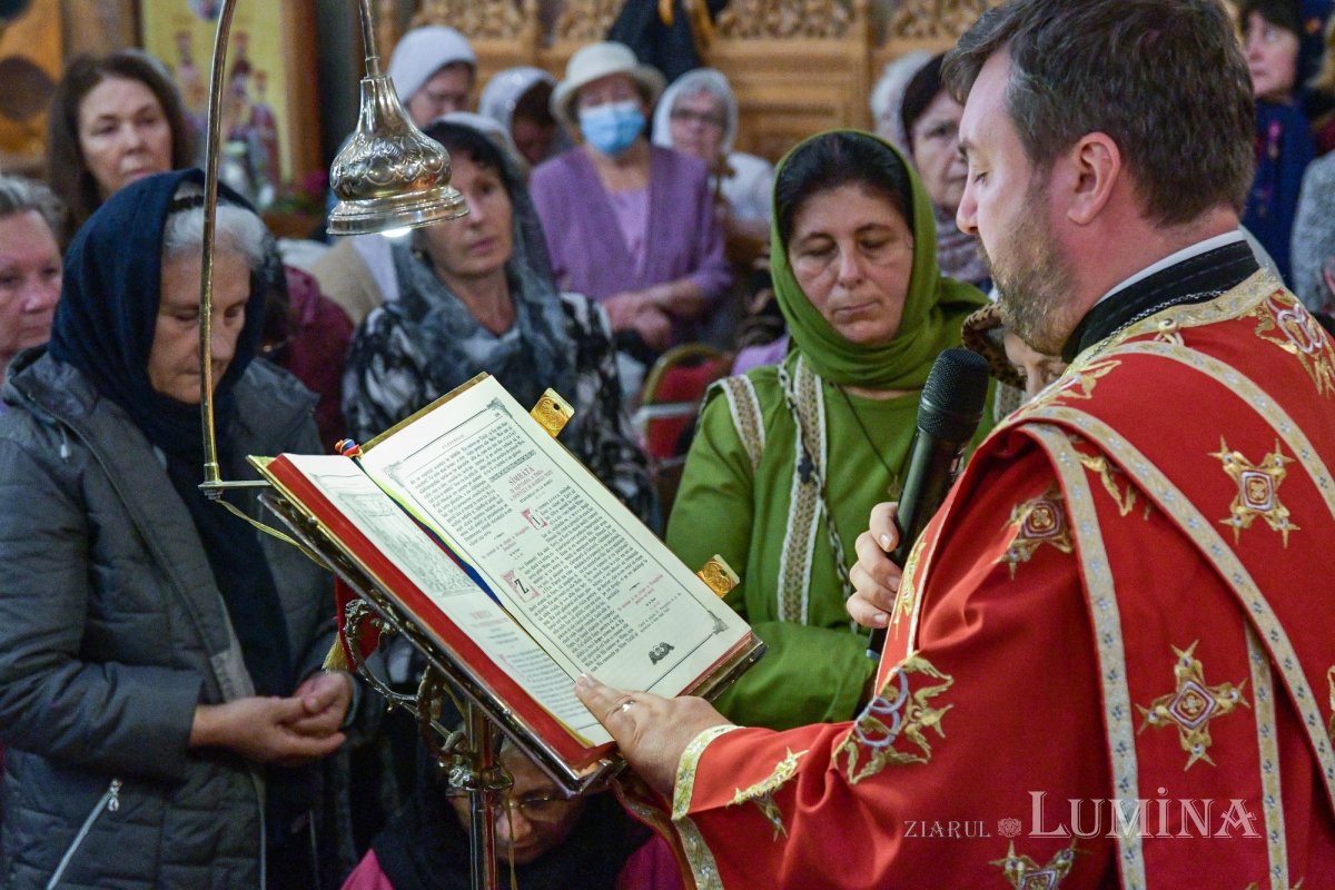 Mucenicii Ciprian și Iustina, pomeniți la biserica lor din Capitală 228318