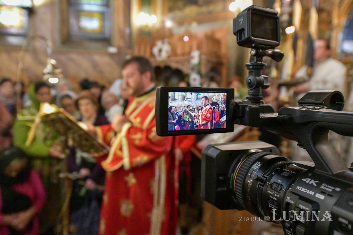 Mucenicii Ciprian și Iustina, pomeniți la biserica lor din Capitală 228319