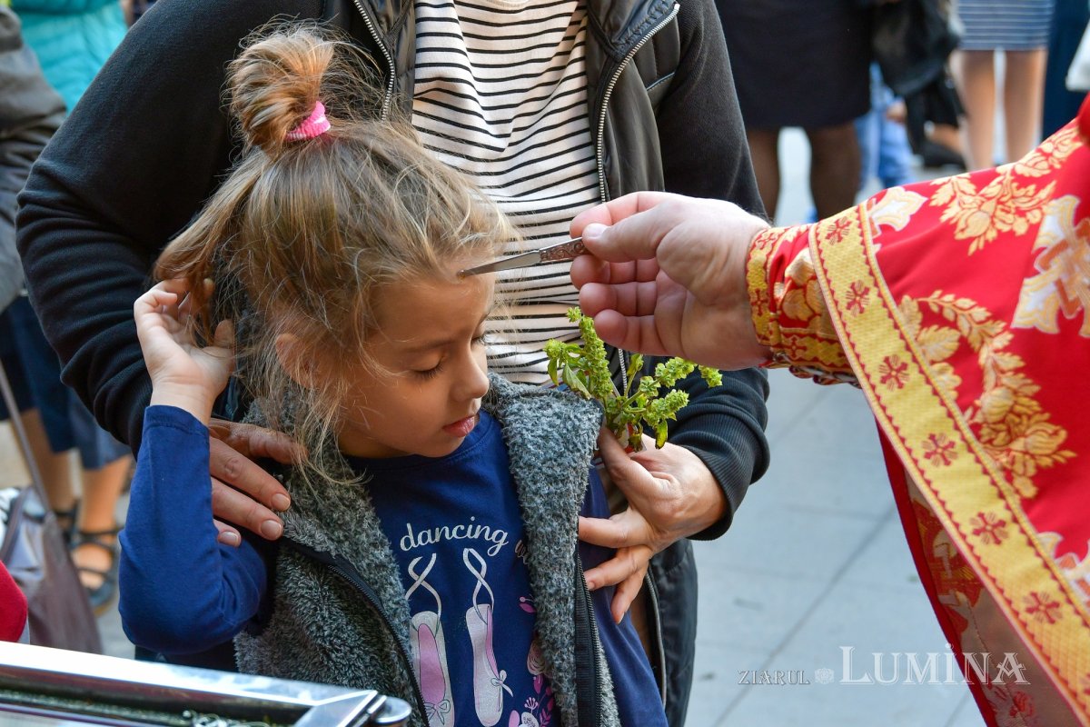 Mucenicii Ciprian și Iustina, pomeniți la biserica lor din Capitală 228320