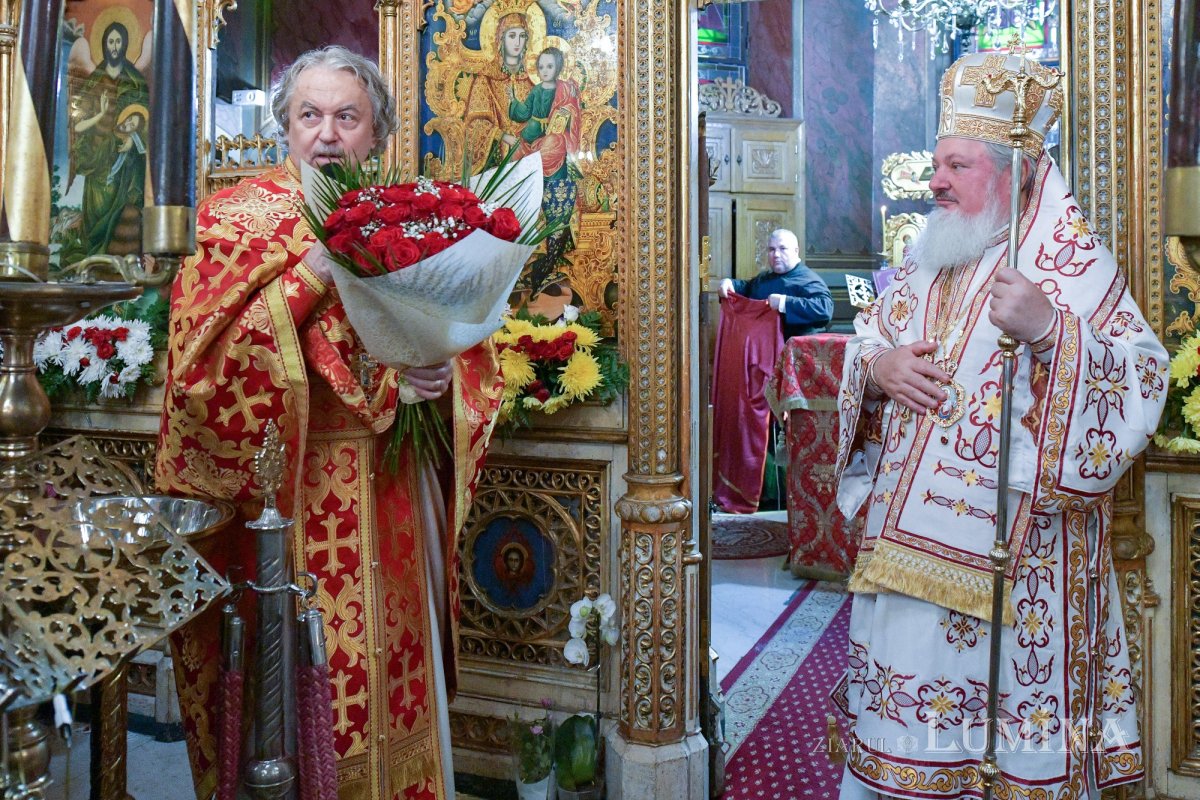 Mucenicii Ciprian și Iustina, pomeniți la biserica lor din Capitală 228323