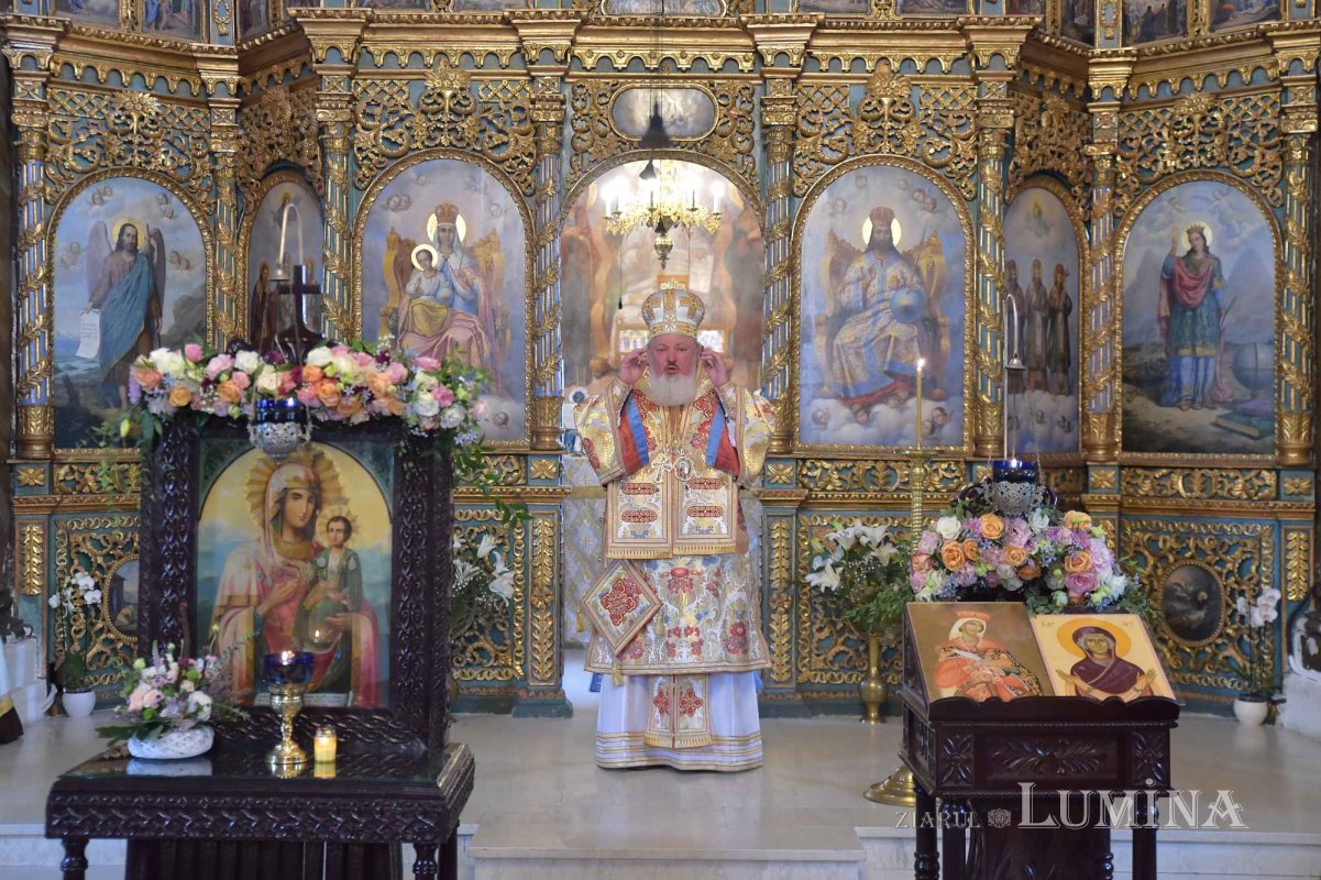 Deschiderea anului universitar la Facultatea „Justinian Patriarhul” 228387