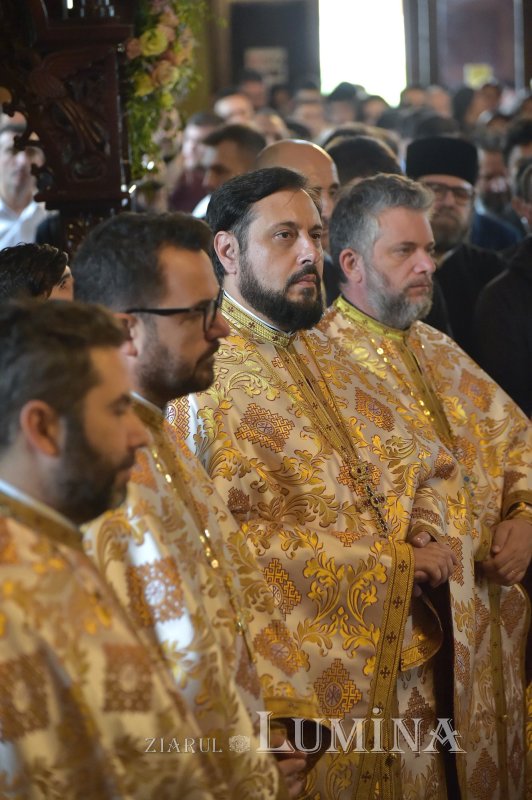 Deschiderea anului universitar la Facultatea „Justinian Patriarhul” 228398