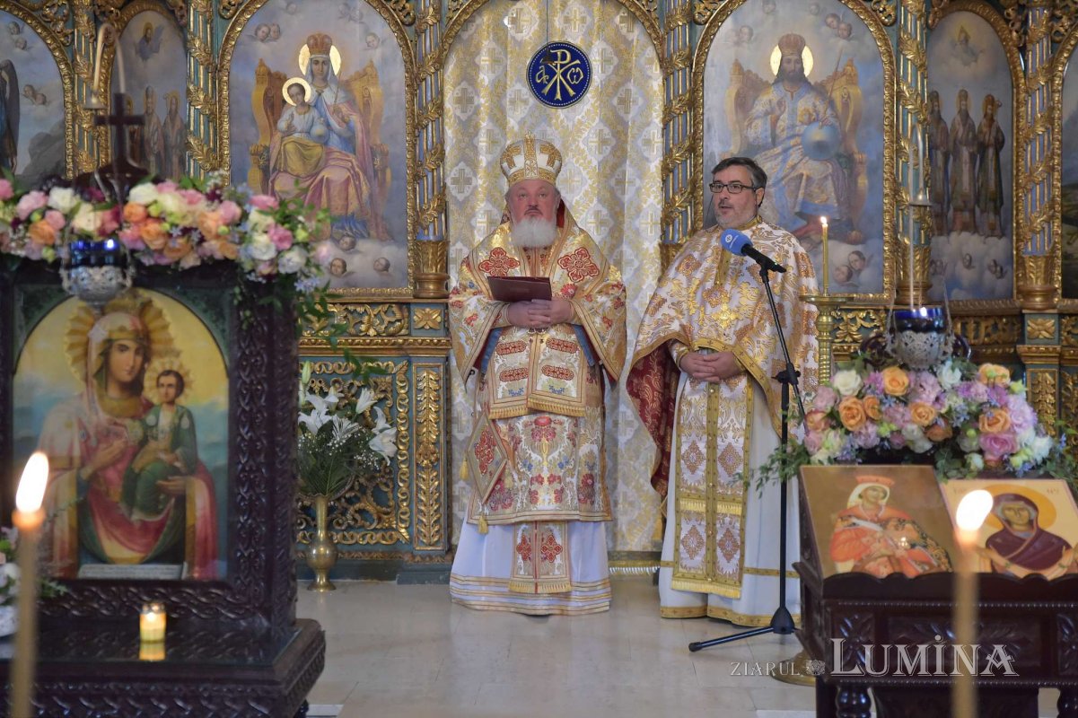 Deschiderea anului universitar la Facultatea „Justinian Patriarhul” 228401