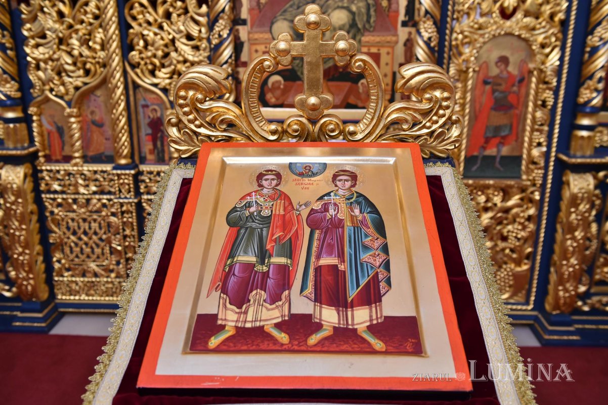 Acatistul Sfinţilor Mari Mucenici Serghie şi Vah (7 octombrie) 228728