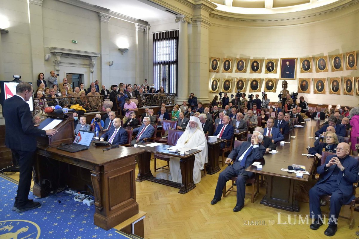 Volum aniversar pentru o instituție care promovează memoria culturii naționale 228692