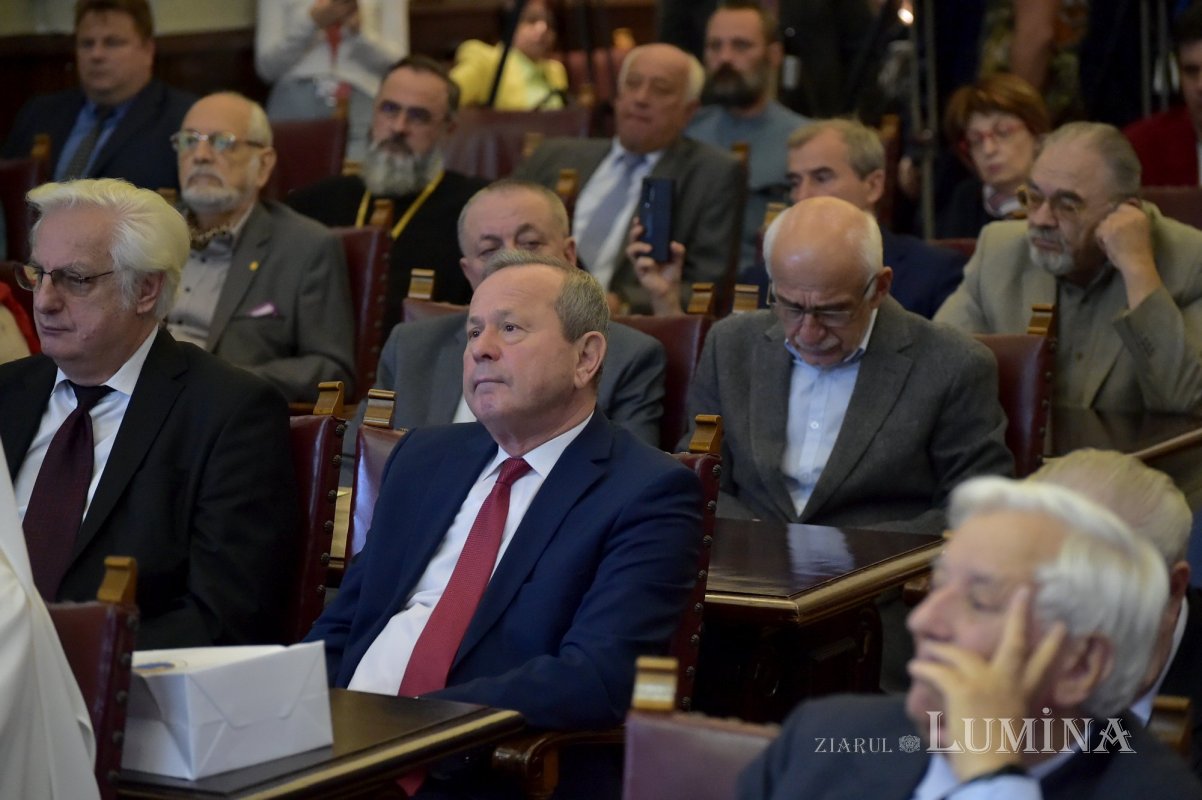 Volum aniversar pentru o instituție care promovează memoria culturii naționale 228701