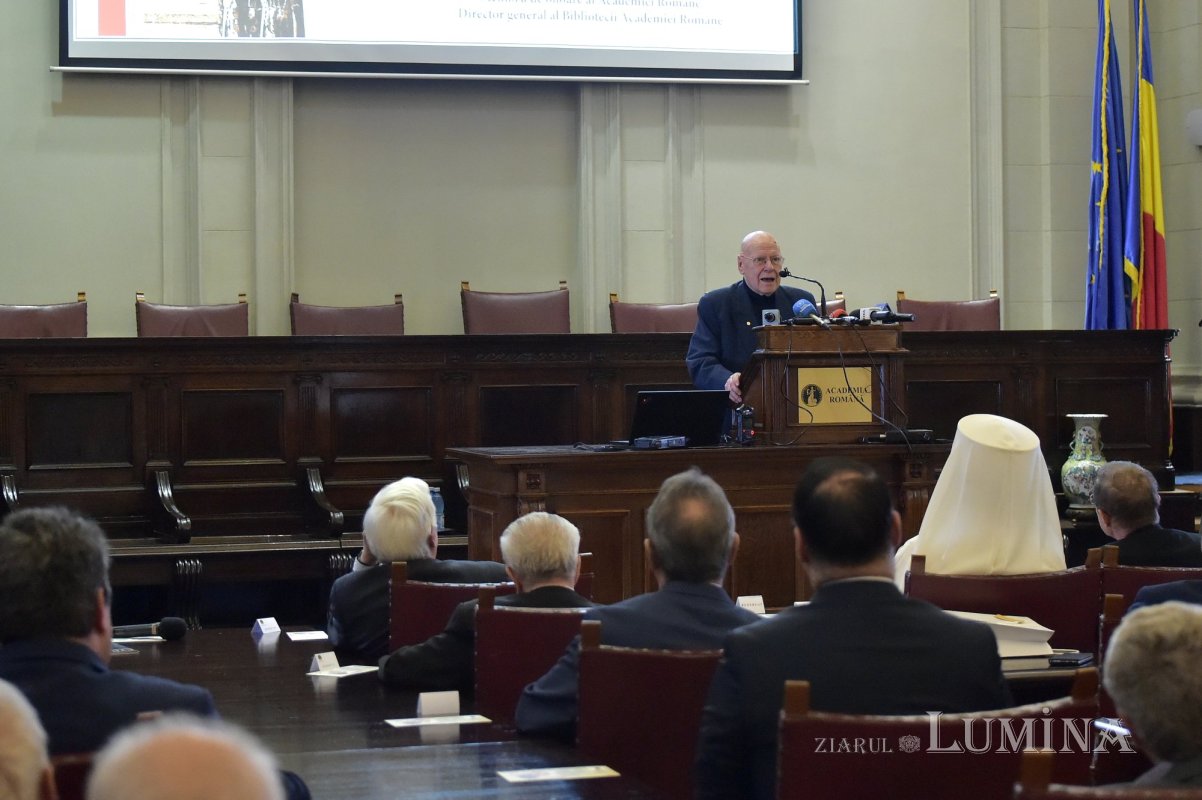 Volum aniversar pentru o instituție care promovează memoria culturii naționale 228708