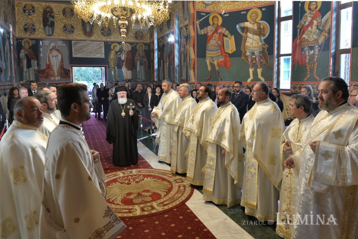 Înnoire și binecuvântare patriarhală pentru un lăcaș de închinare bucureștean 228931
