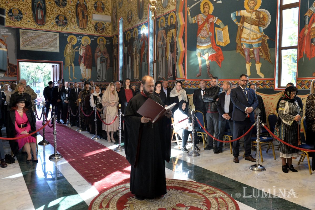 Înnoire și binecuvântare patriarhală pentru un lăcaș de închinare bucureștean 228947