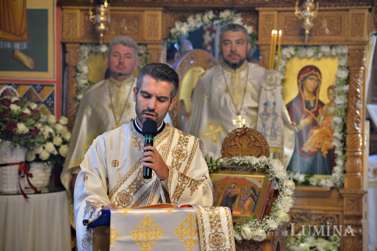 Înnoire și binecuvântare patriarhală pentru un lăcaș de închinare bucureștean 228949