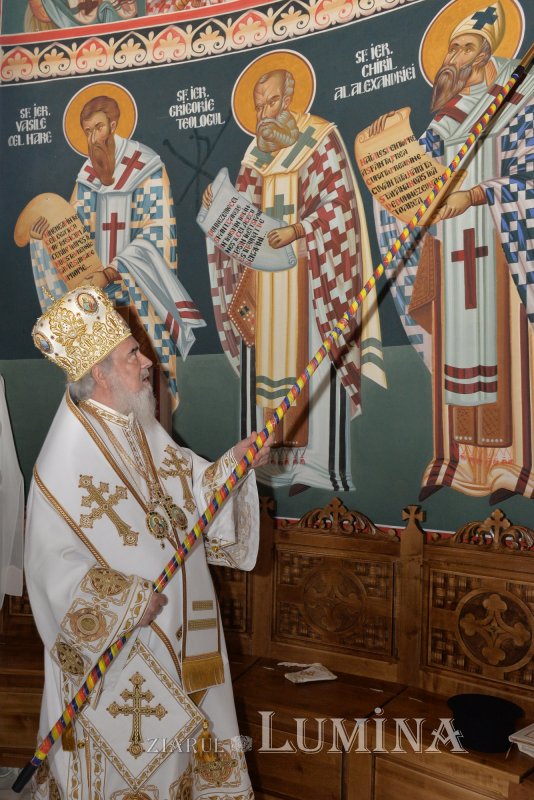 Înnoire și binecuvântare patriarhală pentru un lăcaș de închinare bucureștean 228960