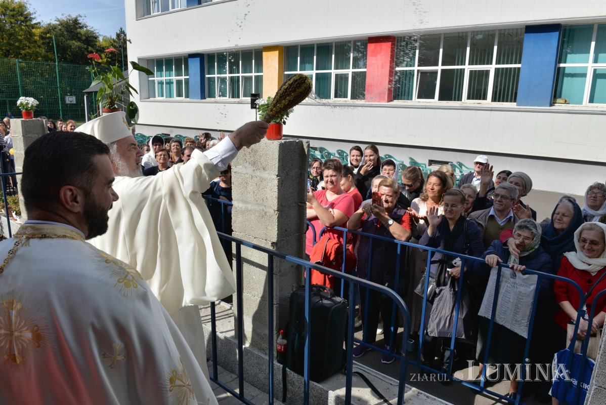 Înnoire și binecuvântare patriarhală pentru un lăcaș de închinare bucureștean 228983