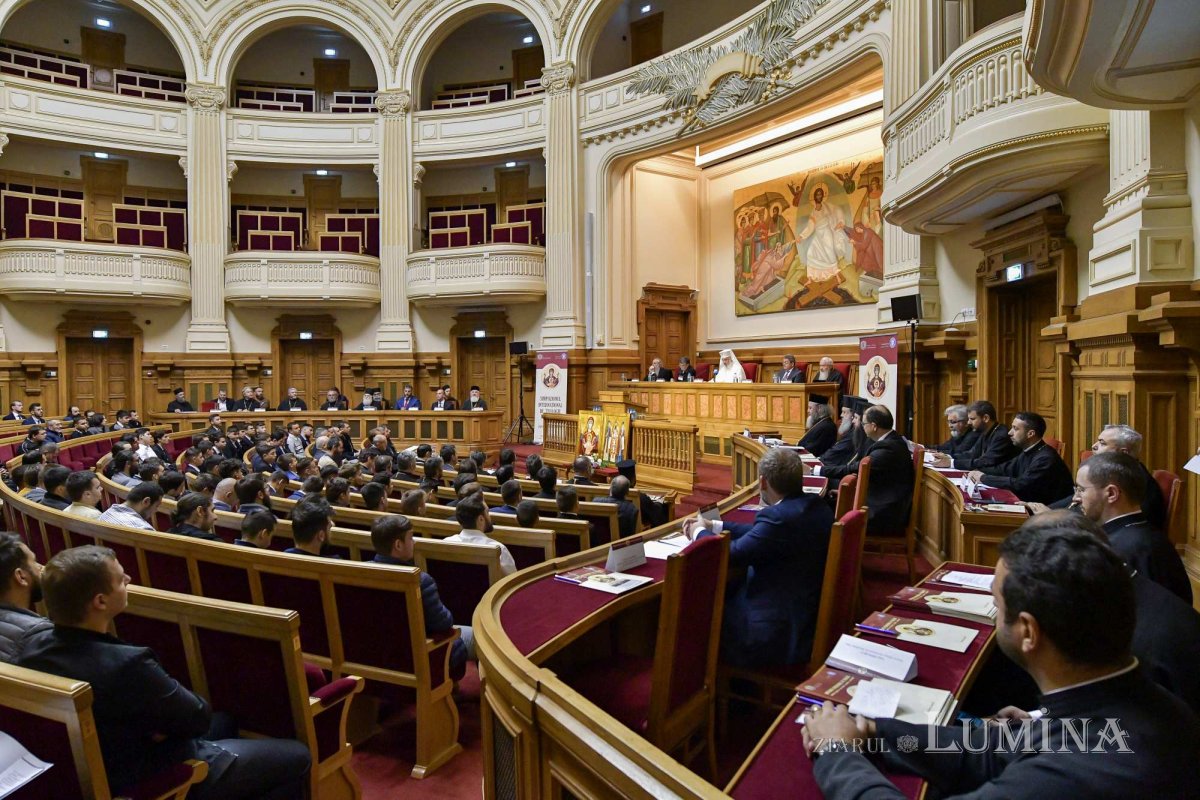 „Importanța rugăciunii în viața eclesială și personală” 229143