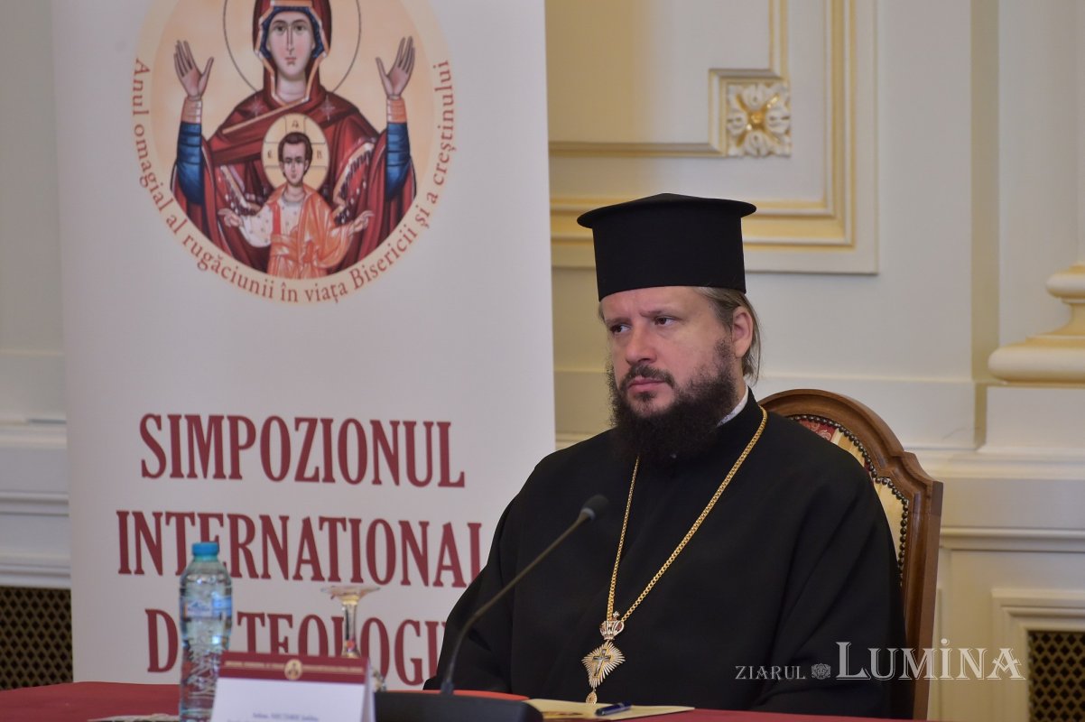 A doua zi a simpozionului internaţional dedicat rugăciunii 229341