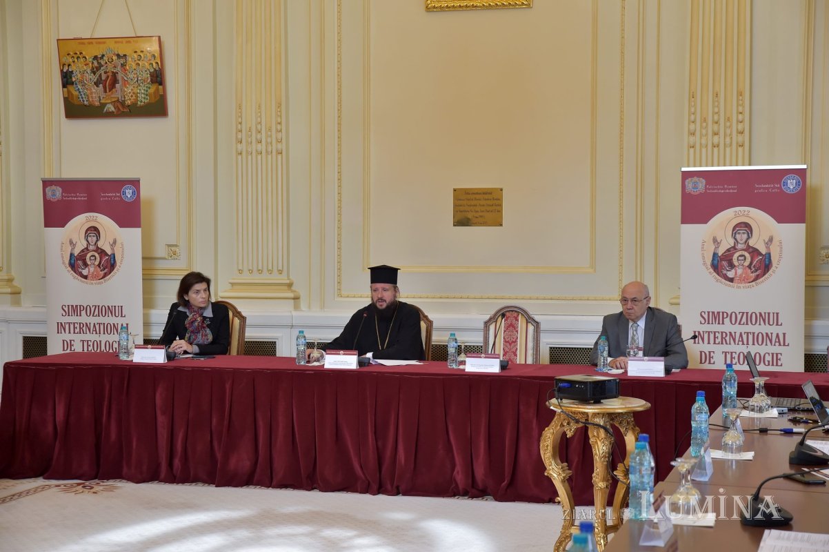 A doua zi a simpozionului internaţional dedicat rugăciunii 229362