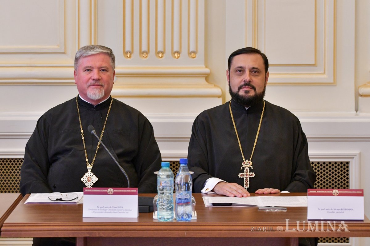 A doua zi a simpozionului internaţional dedicat rugăciunii 229465