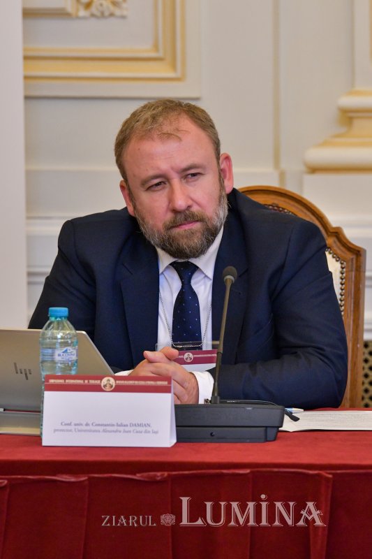 A doua zi a simpozionului internaţional dedicat rugăciunii 229476