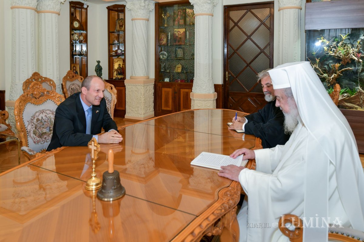 Ambasadorul Statului Israel la Bucureşti în vizită de prezentare la Patriarhia Română 229544