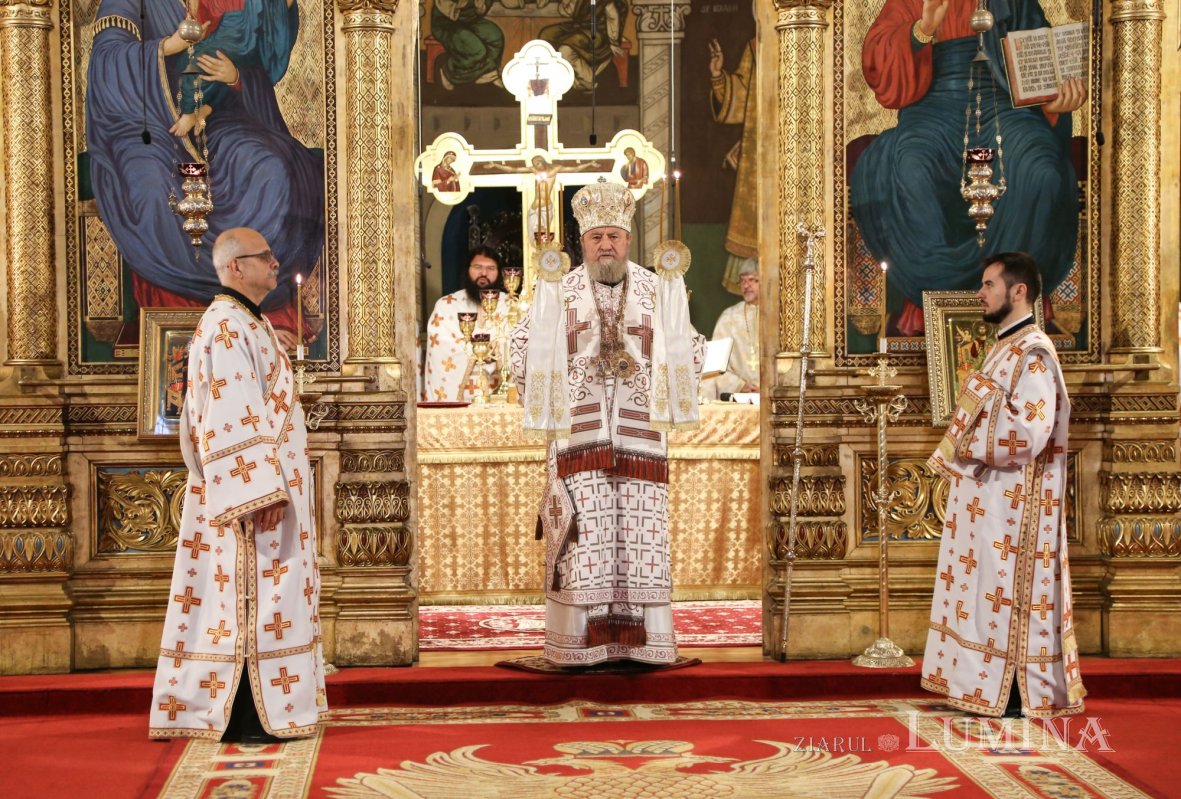 Moment aniversar în Mitropolia Ardealului 229552