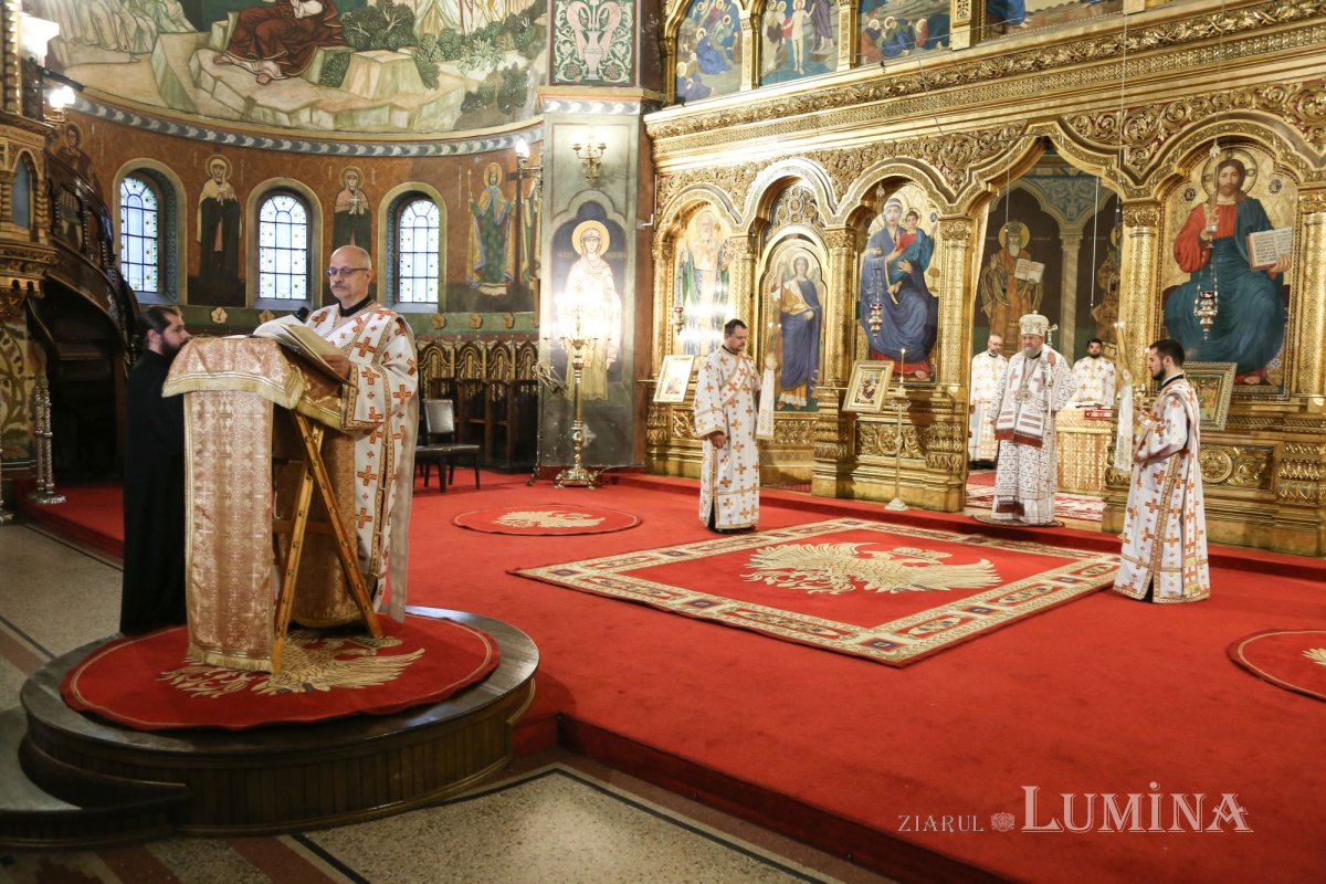 Moment aniversar în Mitropolia Ardealului 229556