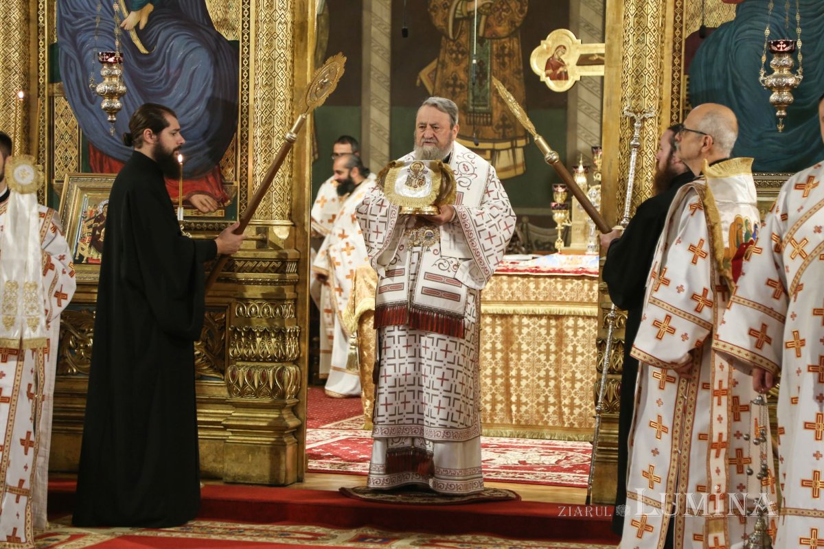 Moment aniversar în Mitropolia Ardealului 229560