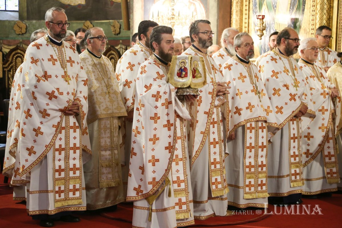 Moment aniversar în Mitropolia Ardealului 229562