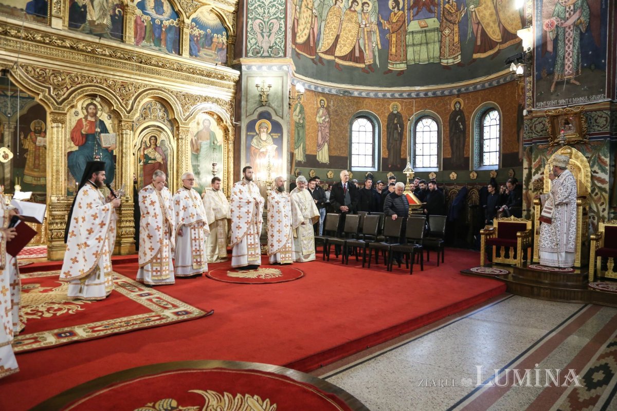 Moment aniversar în Mitropolia Ardealului 229576