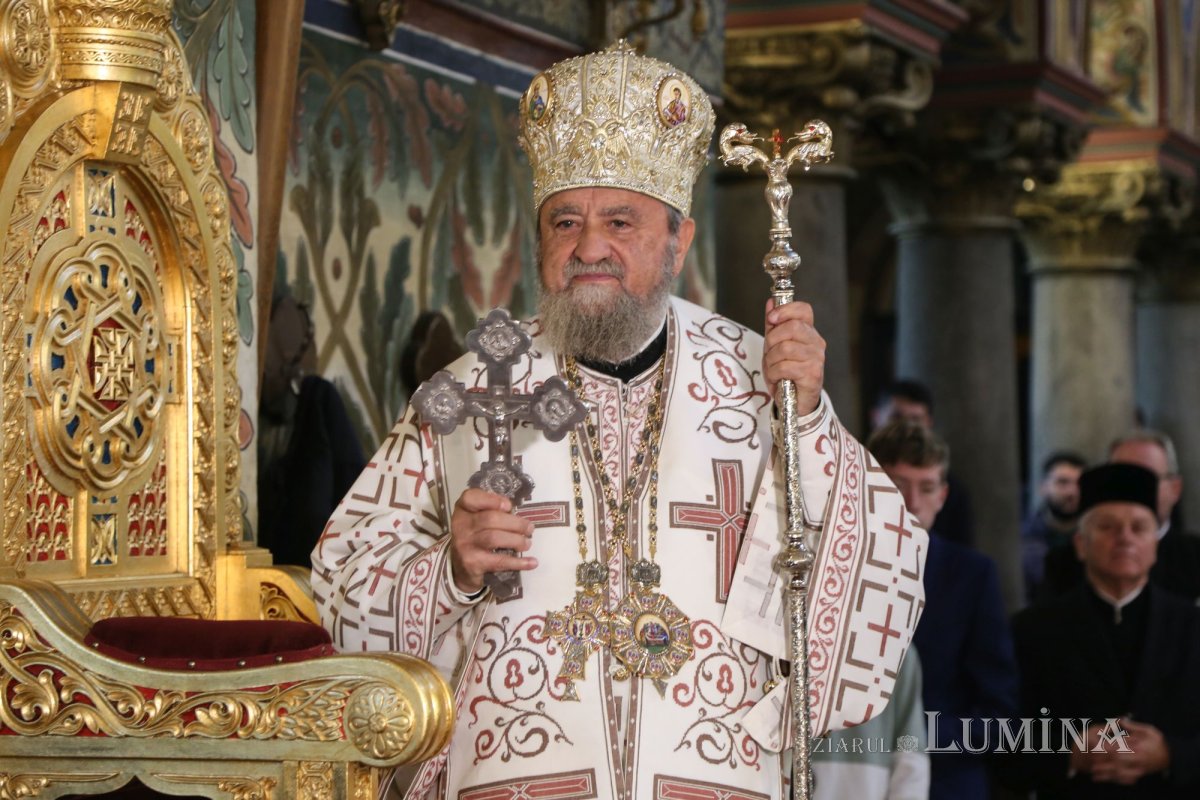 Moment aniversar în Mitropolia Ardealului 229579
