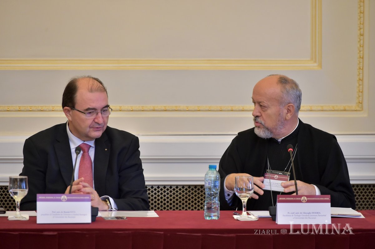 Ultima zi a simpozionului internațional de teologie din Capitală 229610