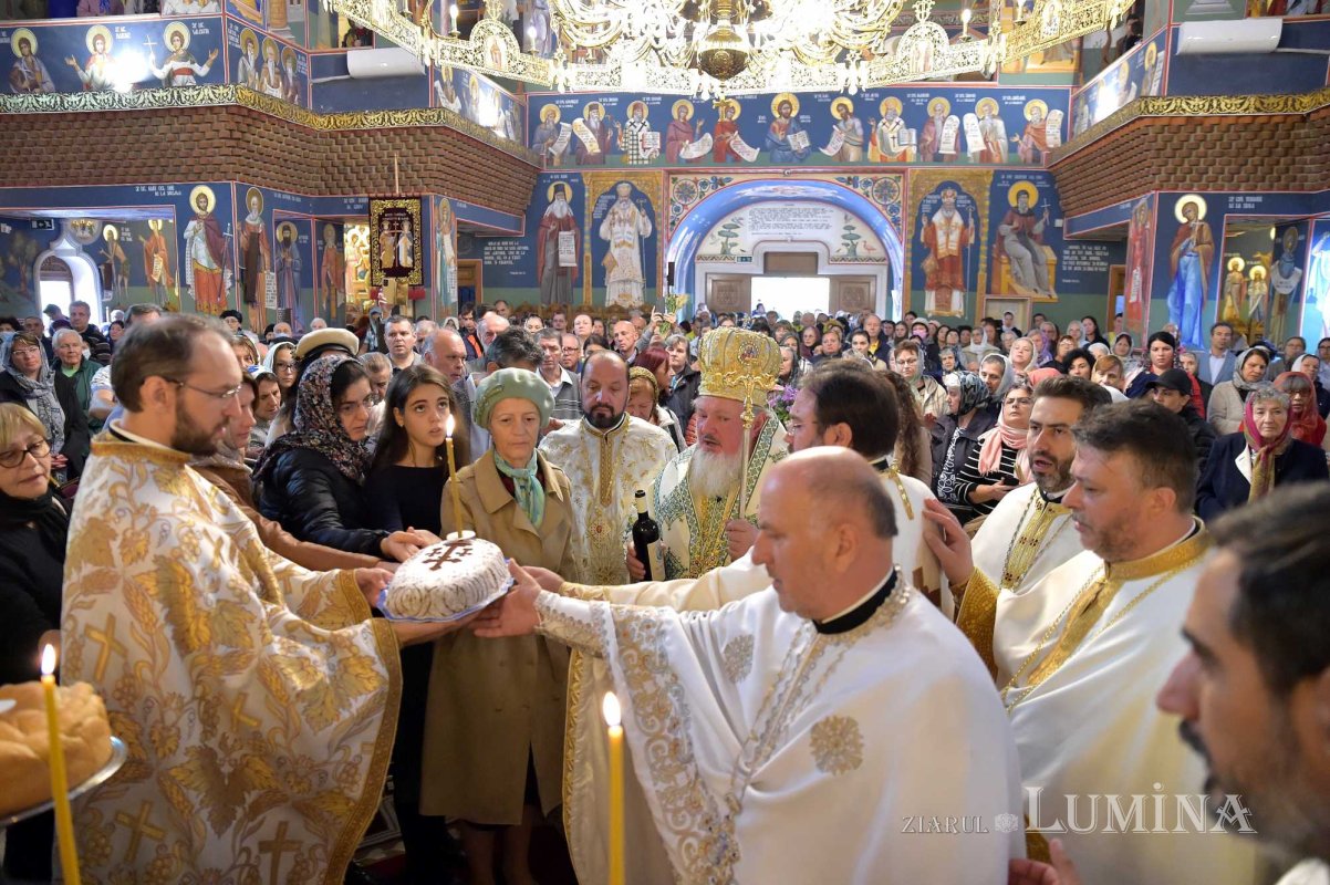 Biserica „Sfânta Vineri” din Capitală și-a cinstit ocrotitoarea 229928