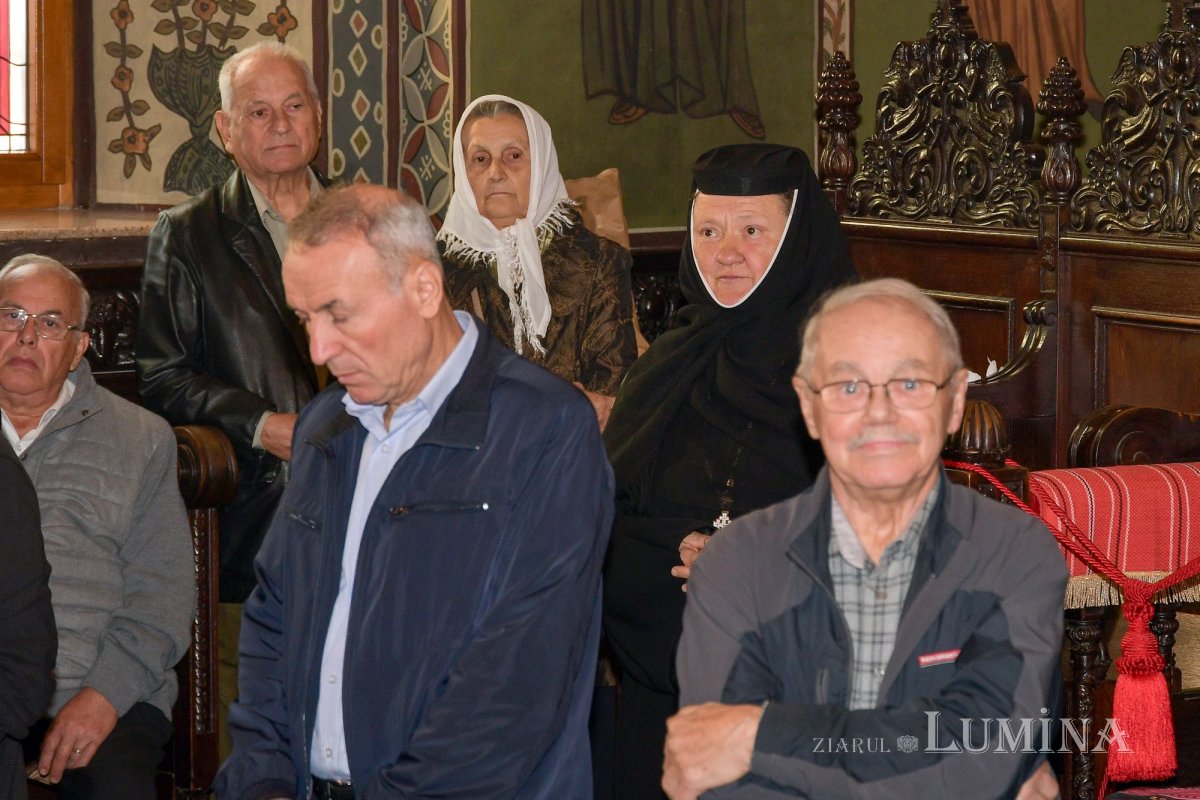 Zi de hram la mănăstirea ilfoveană Samurcășești 229942