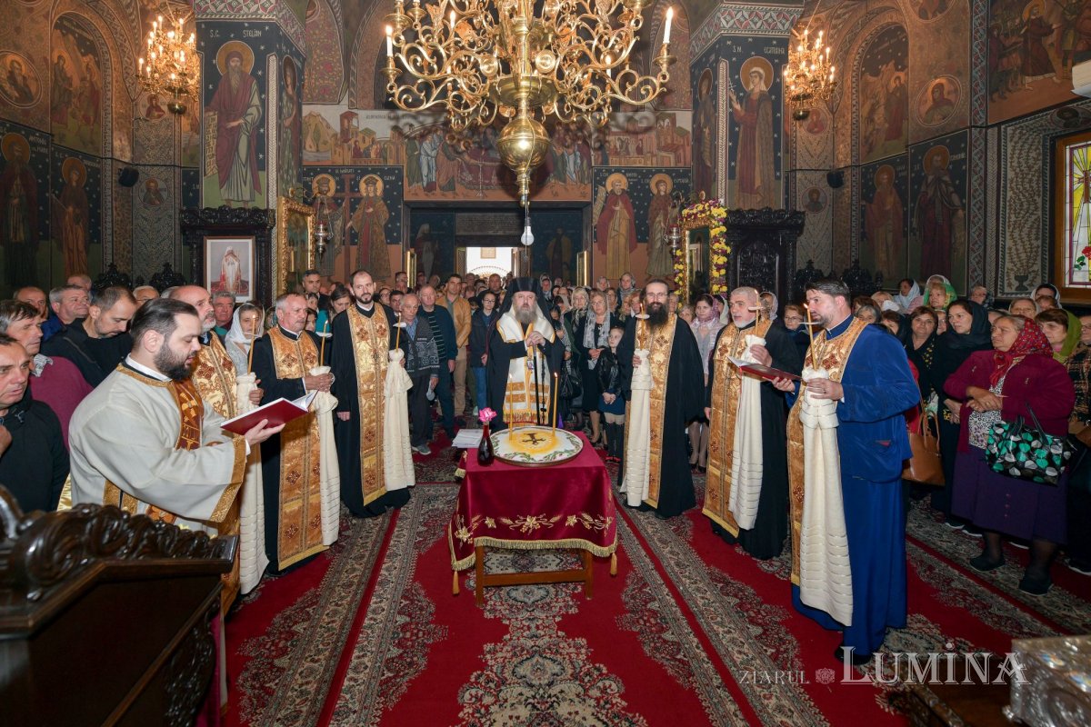 Zi de hram la mănăstirea ilfoveană Samurcășești 229965