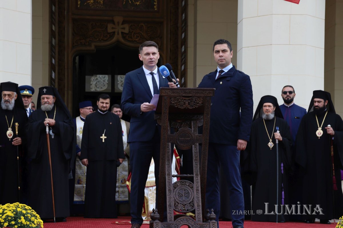 Centenarul Încoronării, sărbătorit la Alba Iulia 230090