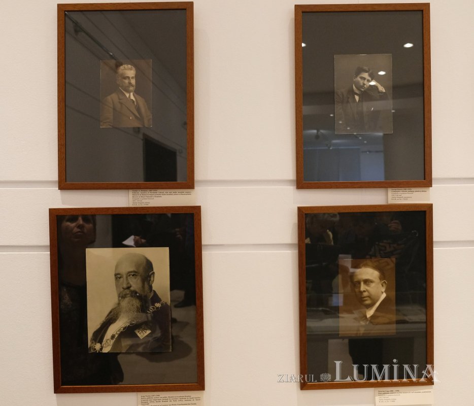 Încoronarea de la Alba Iulia, un ceremonial de fast neo‑bizantin 229993