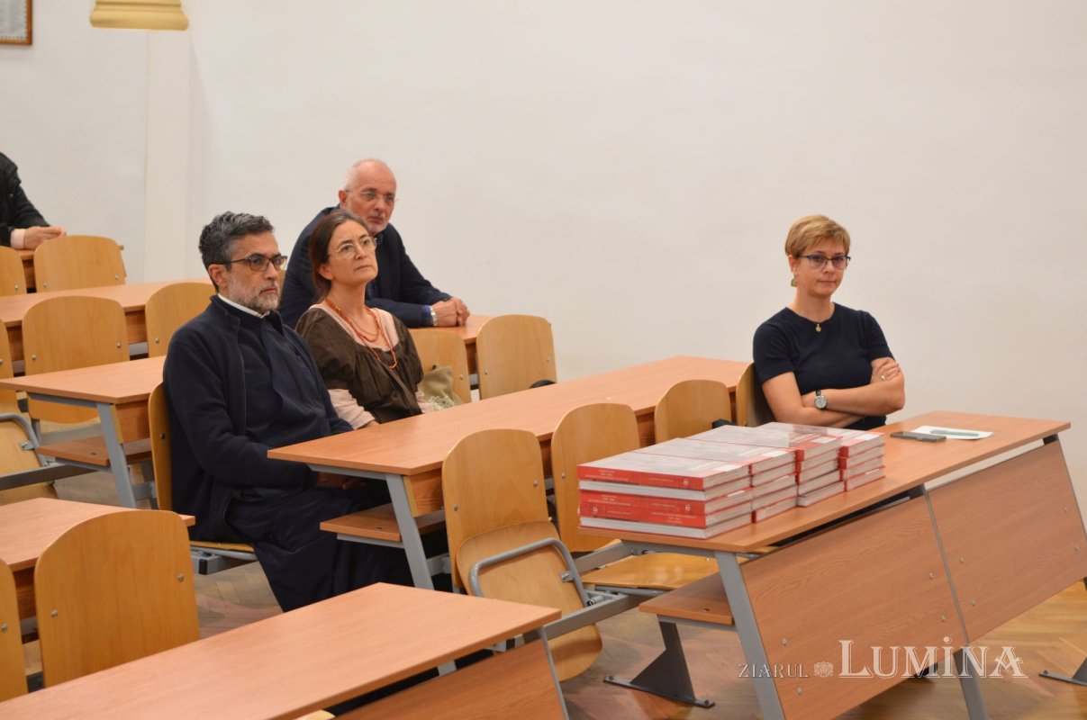 Masa rotundă „Dimitrie Ionescu-Berechet (1896-1969), arhitectul Patriarhiei Române” 230245