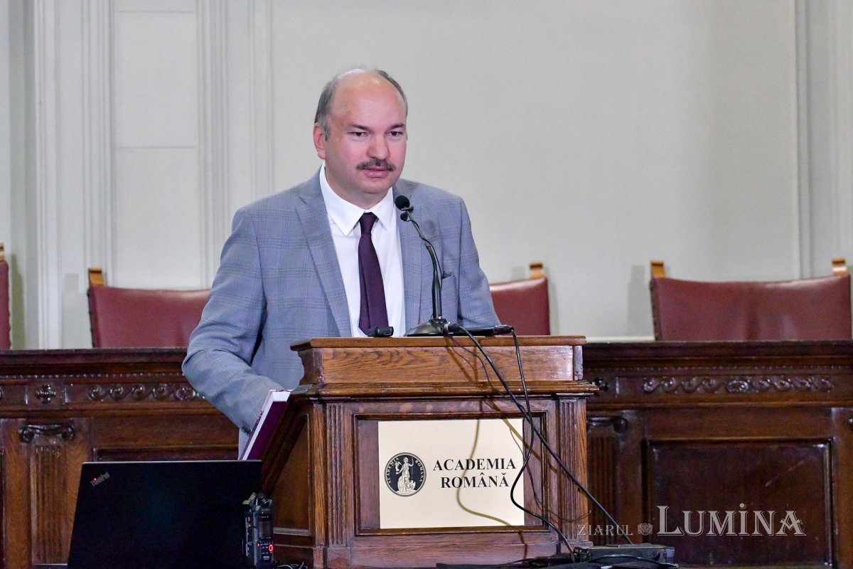 „Centenarul Încoronării”, sesiune festivă la Academia Română 230327