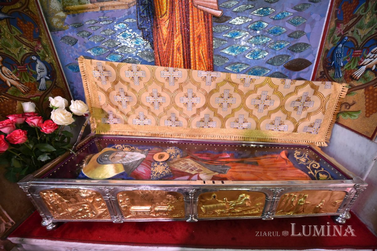 Programul sărbătoririi Sfântului Cuvios Dimitrie cel Nou pe Colina Patriarhiei 230419