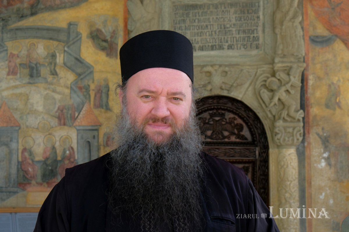 „Rugăciunea ține lumea” 230384