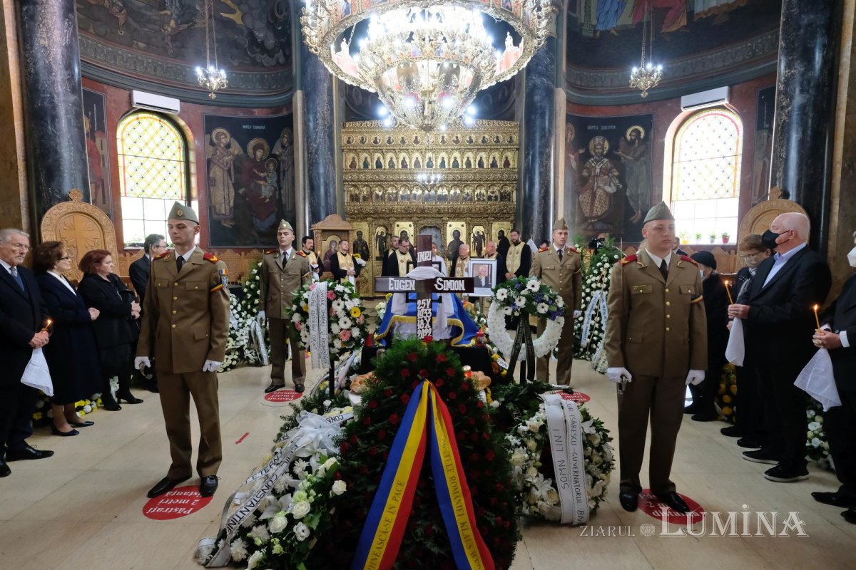 Un protector al operei lui Eminescu și un promotor al literaturii române - academicianul Eugen Simion (1933-2022) 230734